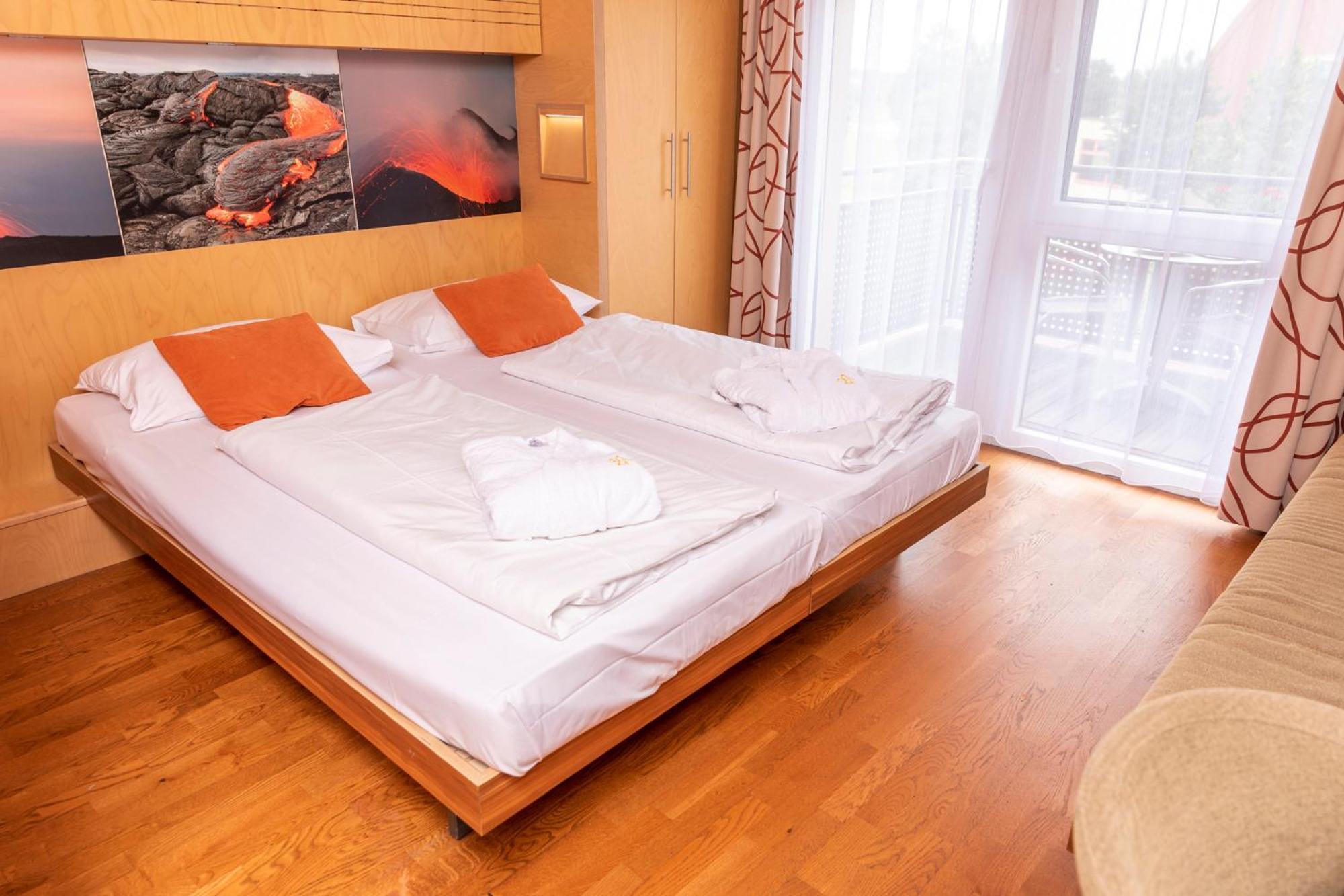 JUFA Hotel Celldomölk - Aktiv&Wellness-Resort Celldömölk Exteriör bild